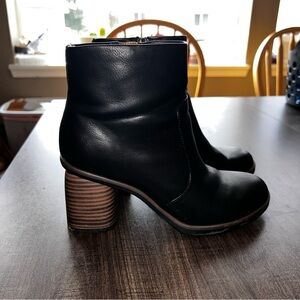 Korks Platform Clog Boots Sz 7 Black faux Leather Y2k Chunky High Block Heel